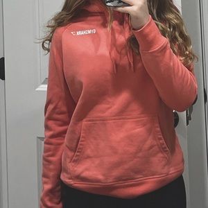 gymshark sweatshirt super soft and good to wear during workouts when it’s cold!